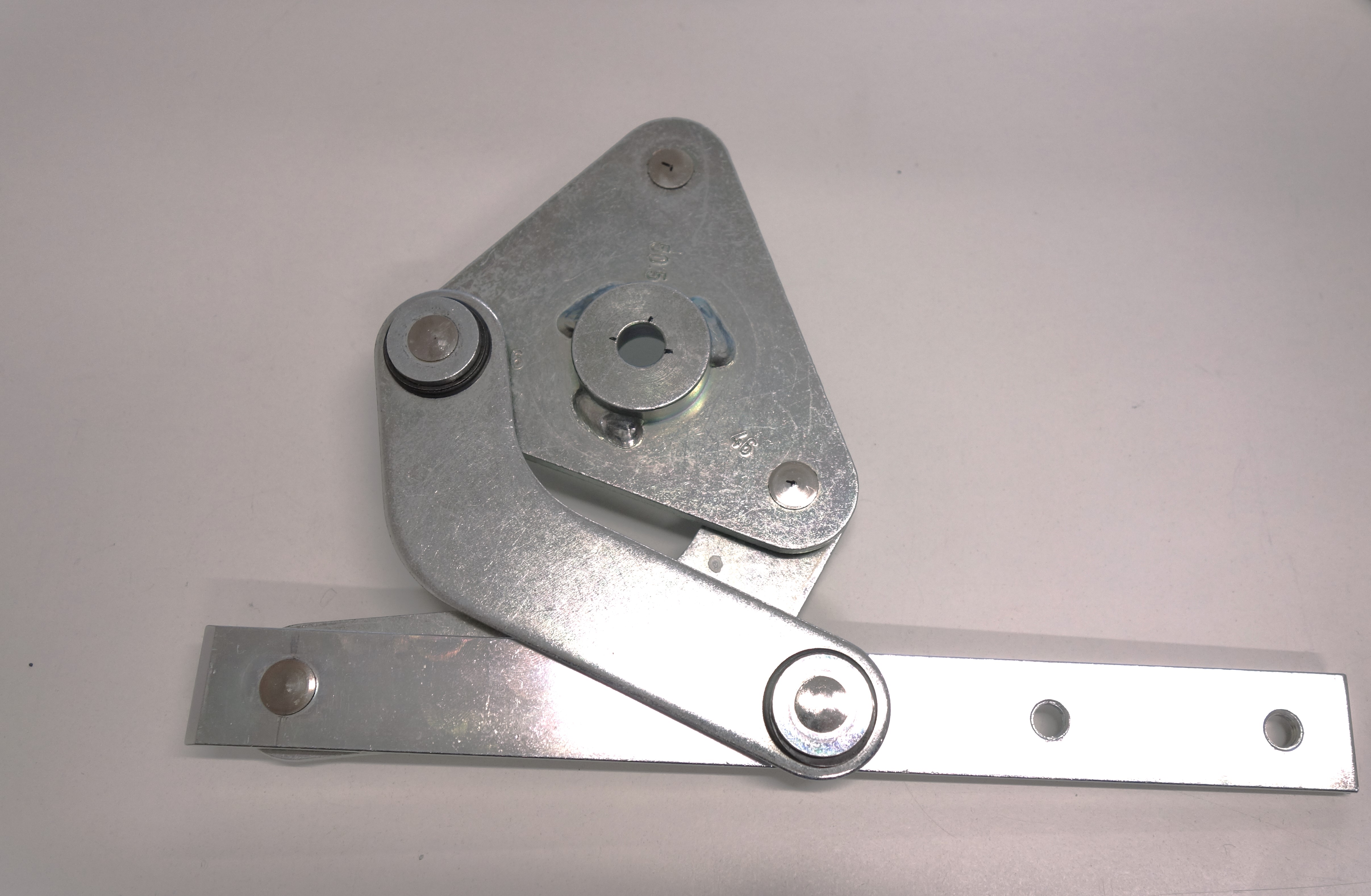 105391 Triangular plate WA121461