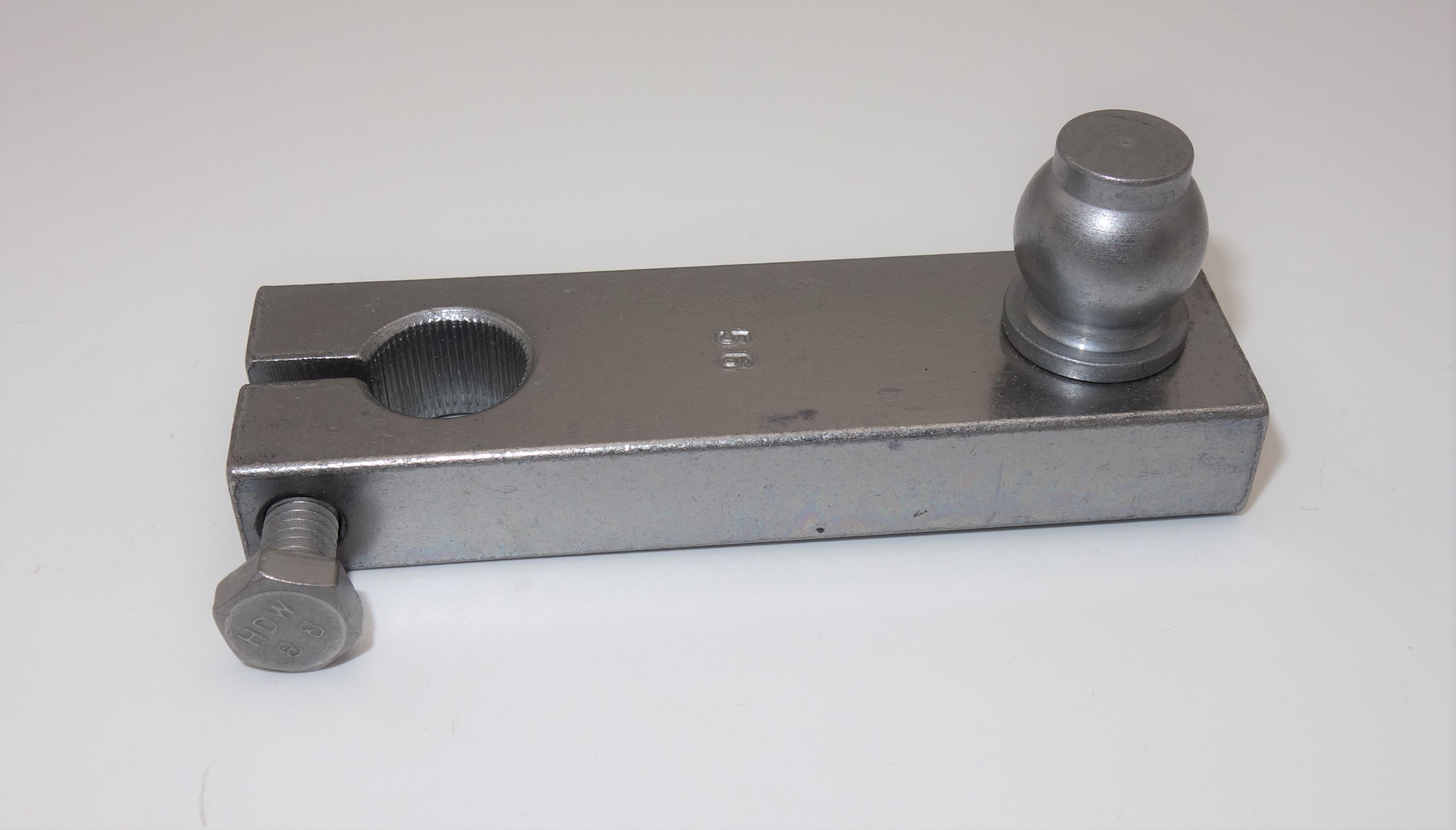 WA121026 Lever