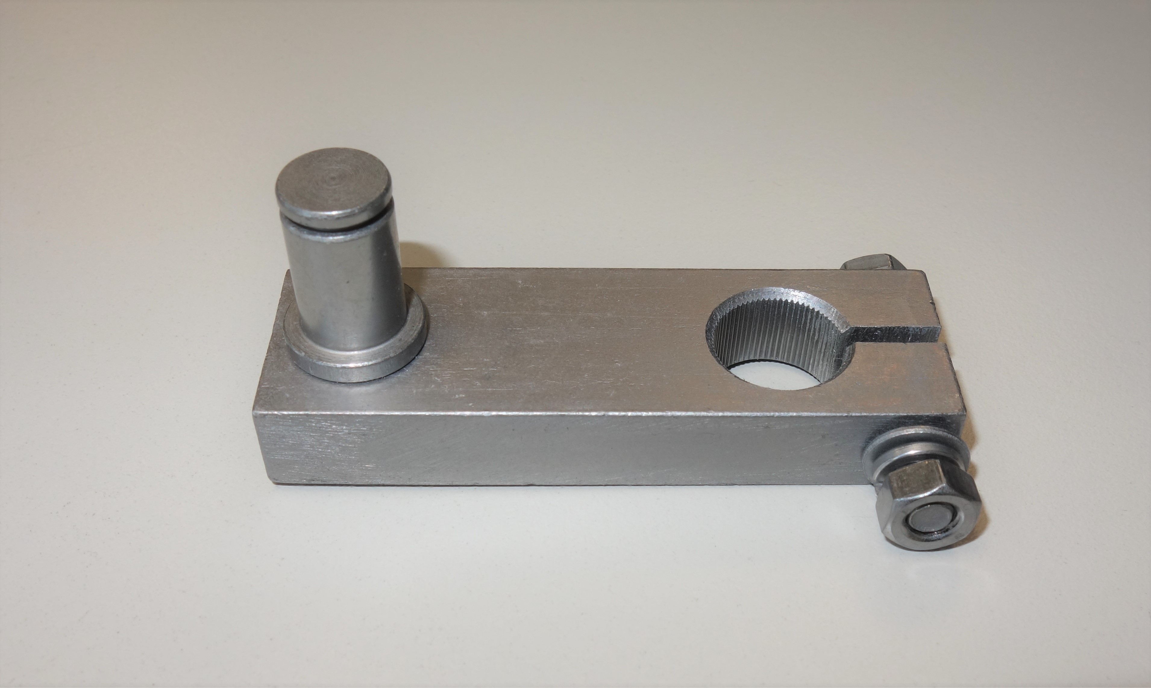 WA121222 Motor lever R=50 thickness 12mm