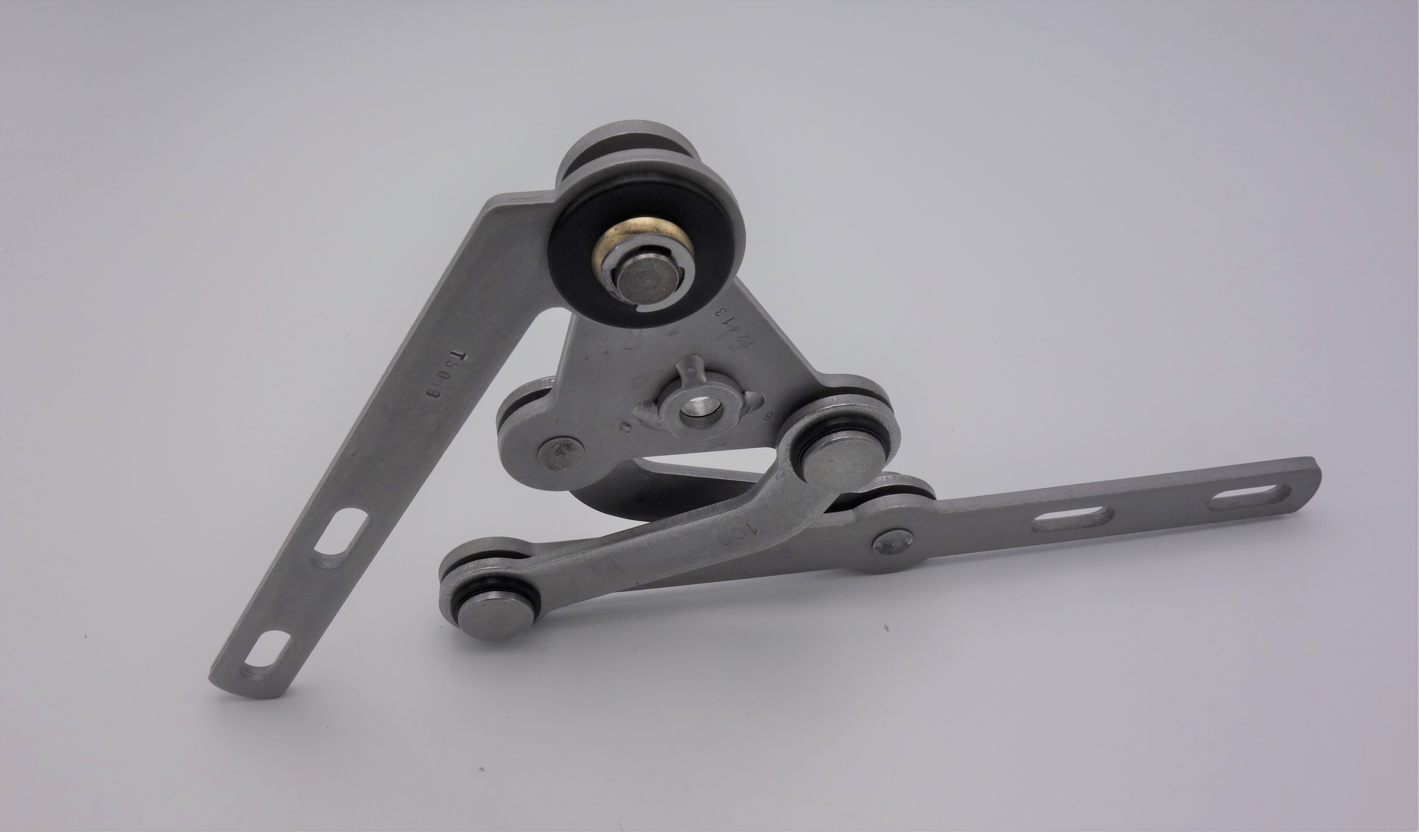 WA121256 Triangular panels front assembly