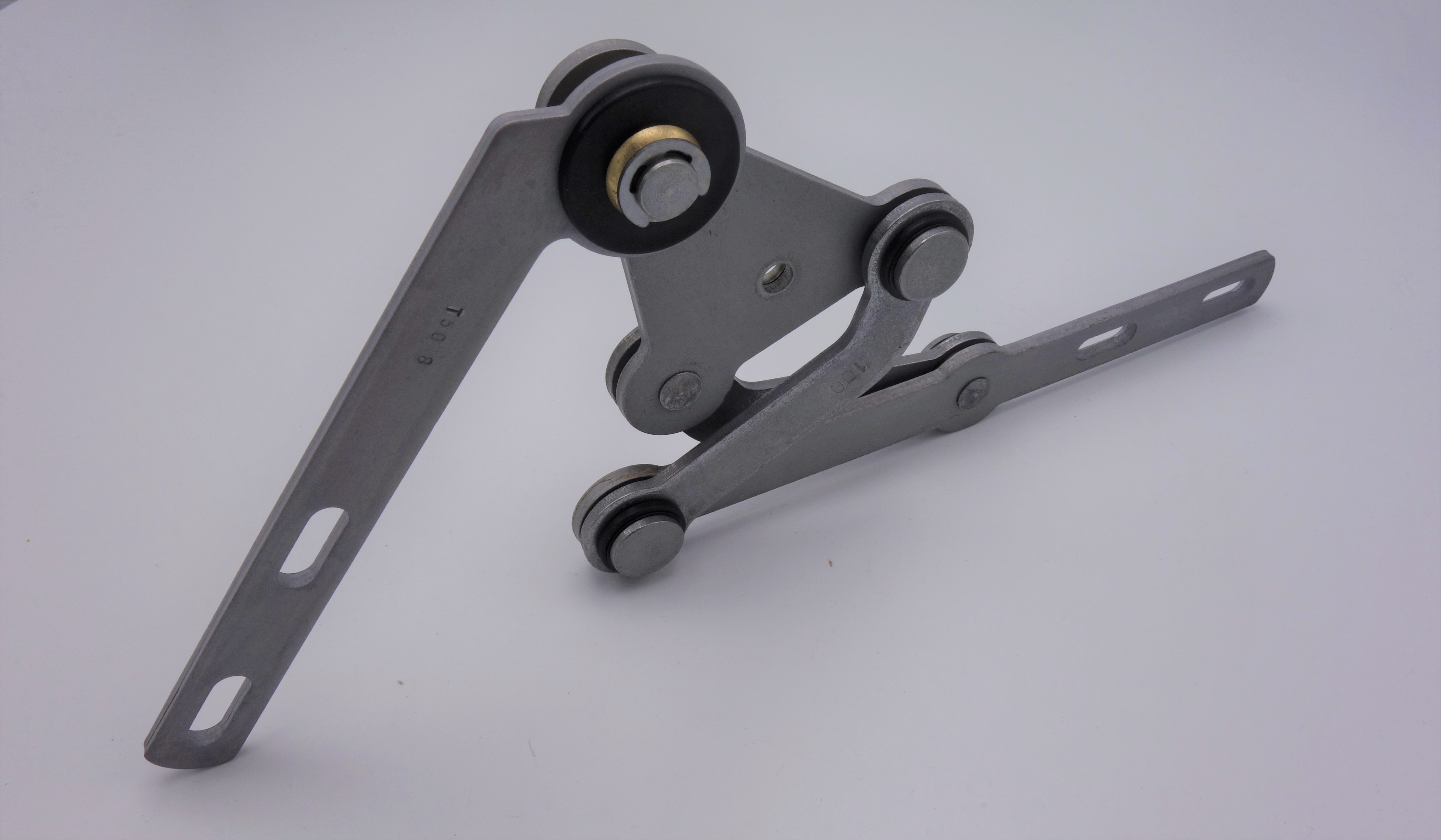 WA121257 Triangular panels rear assembly