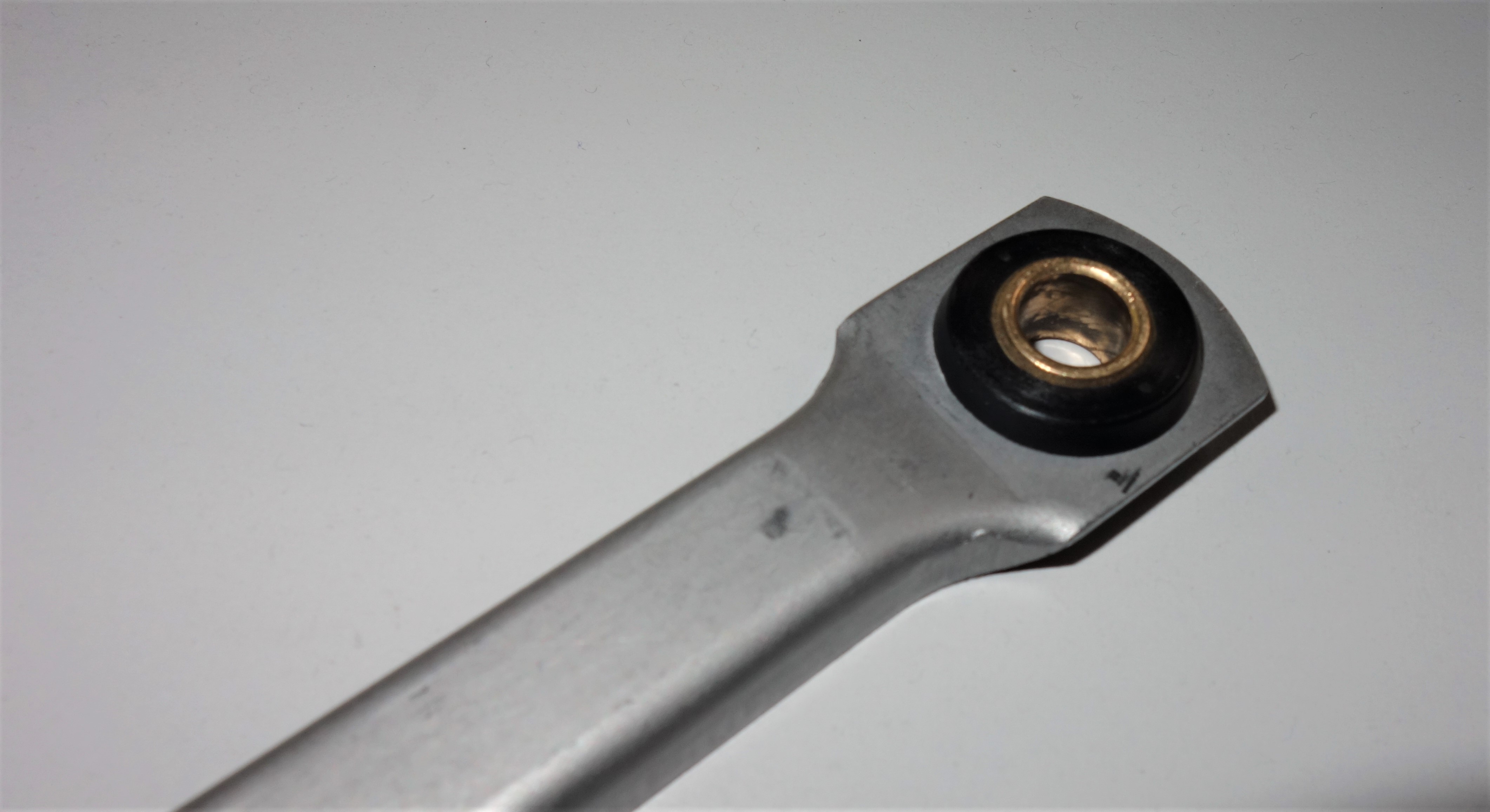 WA121329 - L-731,0mm,bushing- Z10,0mm- t=2,0mm !