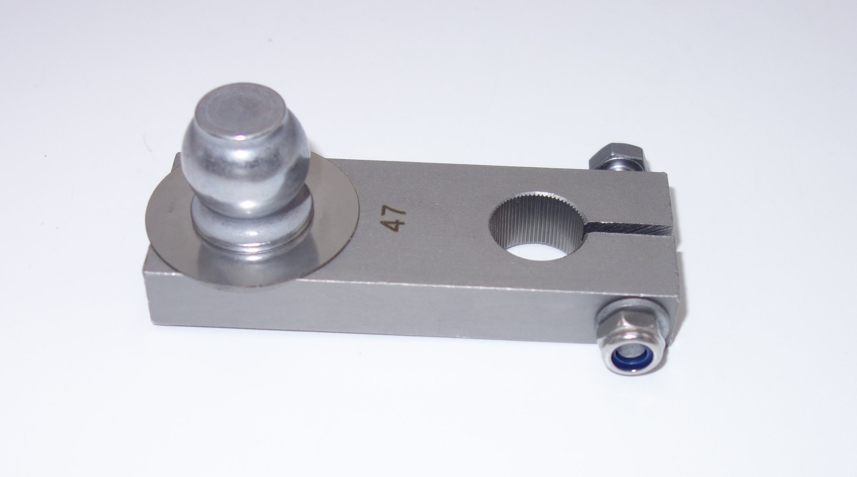 WA121560 Clamping lever R47