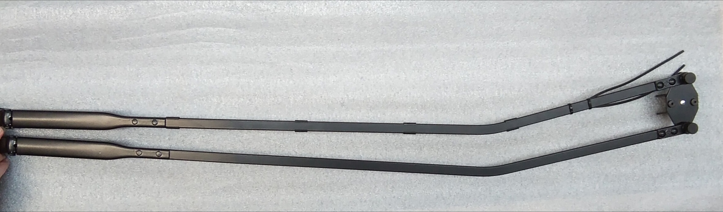 WA125067 Wiper arm 1200mm no longer for sale!!!