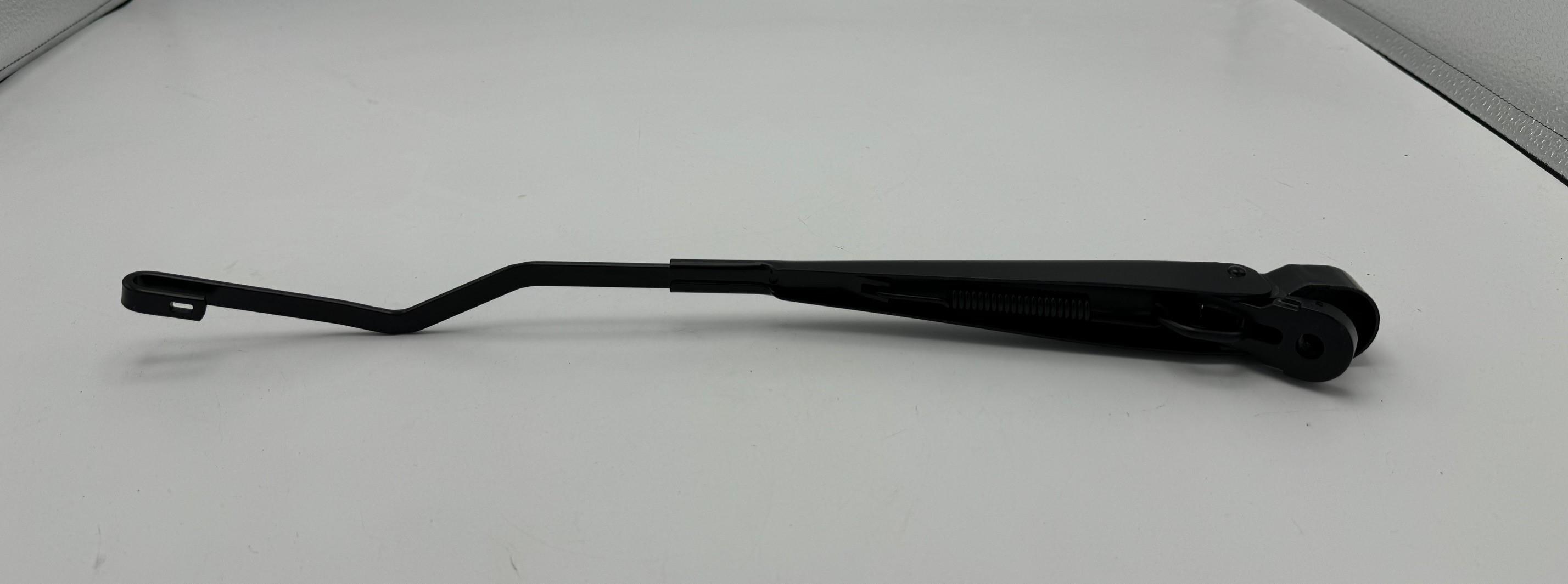 WA125174 Wischerarm M3 links mitte