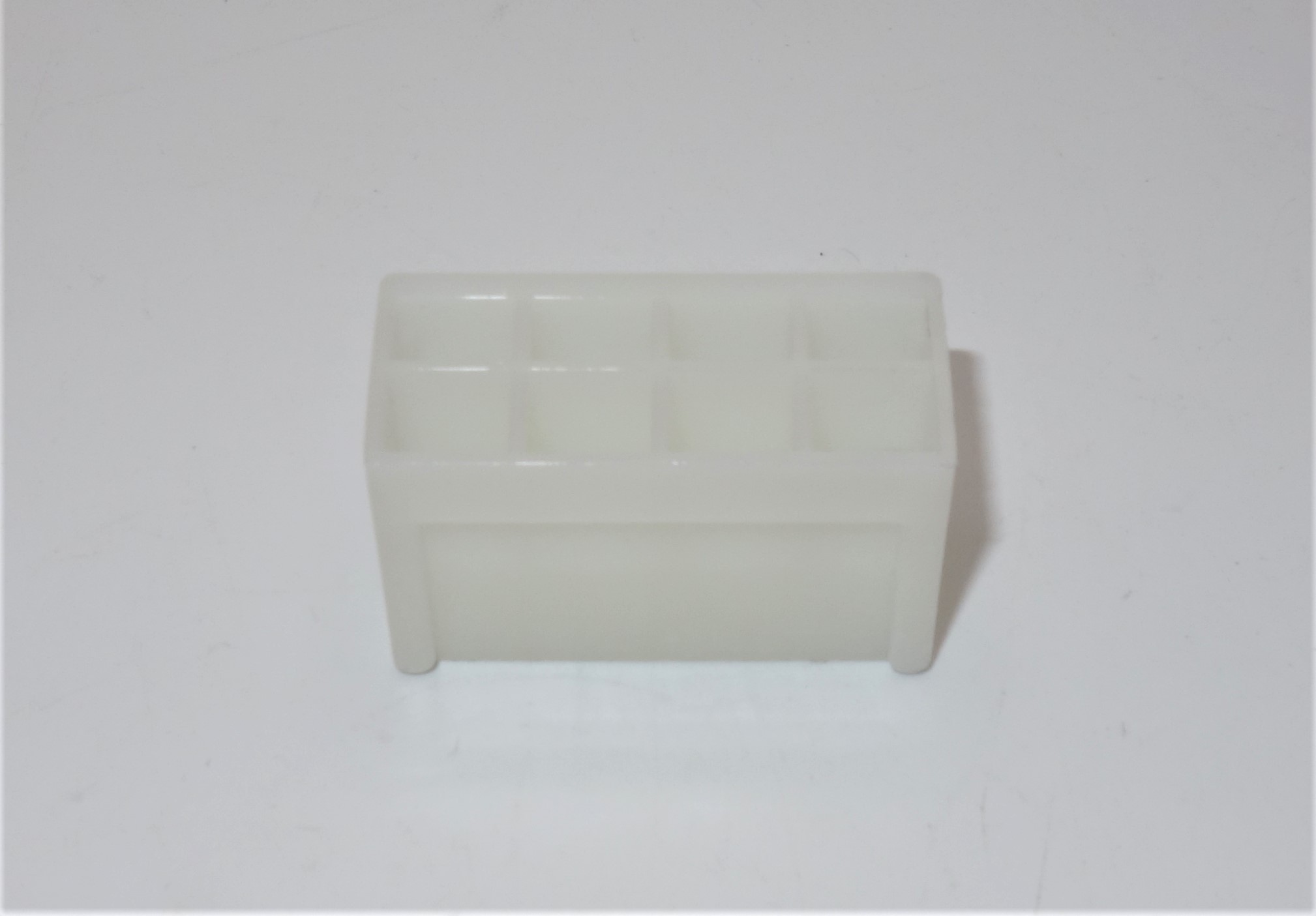 WA605001 Plug housing
